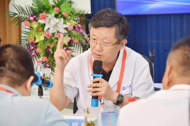 全國50多位院長蒞臨淄博蓮池骨科參觀交流